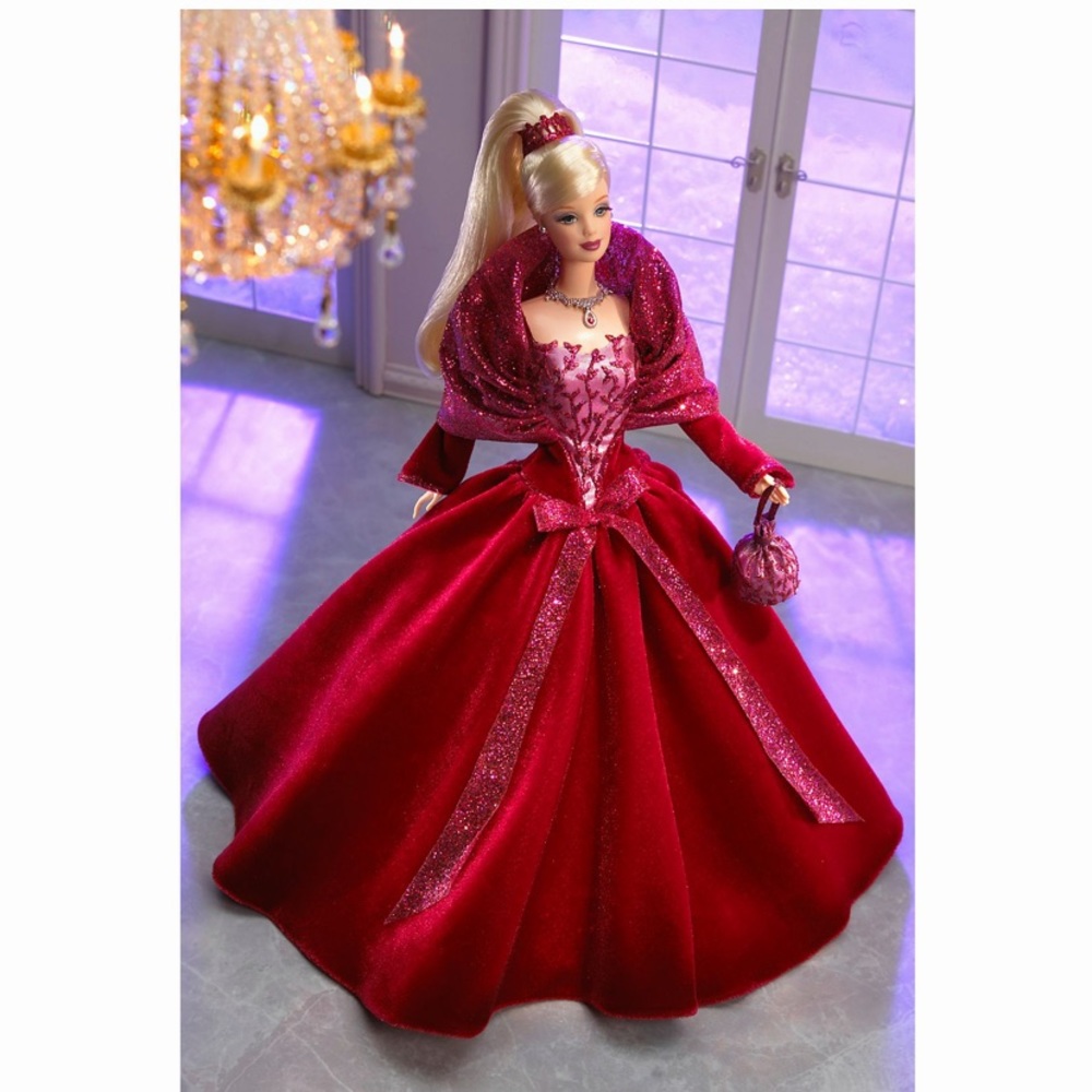 Holiday Barbie - Picture 1 of 2